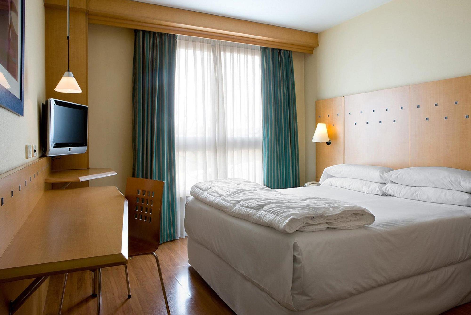 Hotel Monte Rozas Las Rozas de Madrid Bagian luar foto